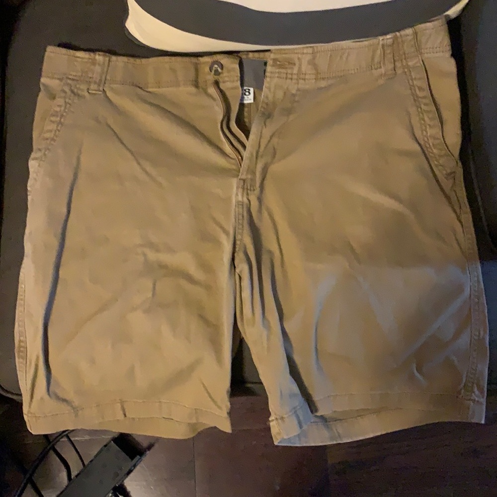 Khaki shorts 38 waist